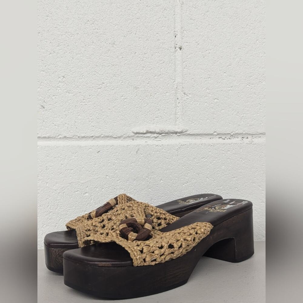 Brother Vellies Women's Aquarius Clogs Sz 5 slip on heel crochet boho wooden